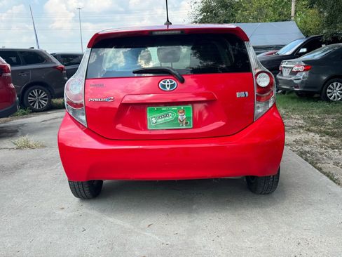 Used 2013 Toyota Prius C Three FWD image 7