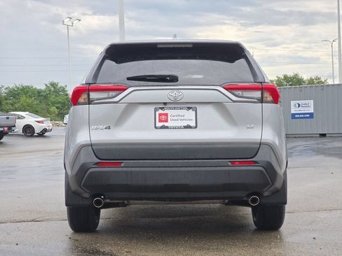 Used 2023 Toyota RAV4 LE FWD image 16
