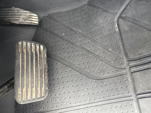 Used 2020 Chevrolet Silverado 1500 High Country w/ Technology Package image 28