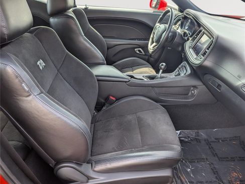 Used 2022 Dodge Challenger R/T Scat Pack RWD image 14