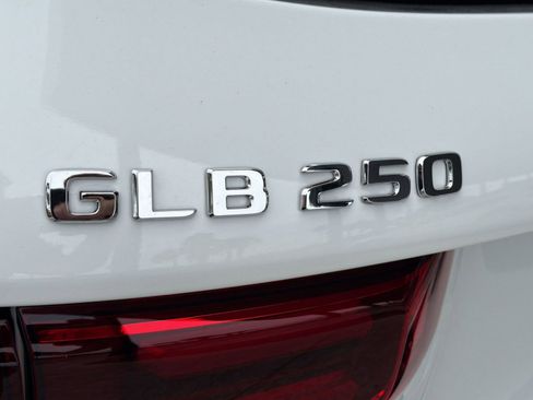 Certified 2026 Mercedes-Benz GLB 250 image 31