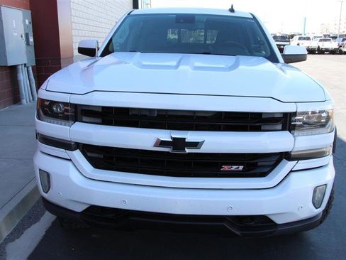 Used 2017 Chevrolet Silverado 1500 LTZ Z71 w/ LTZ Plus Package AWD/4WD image 10