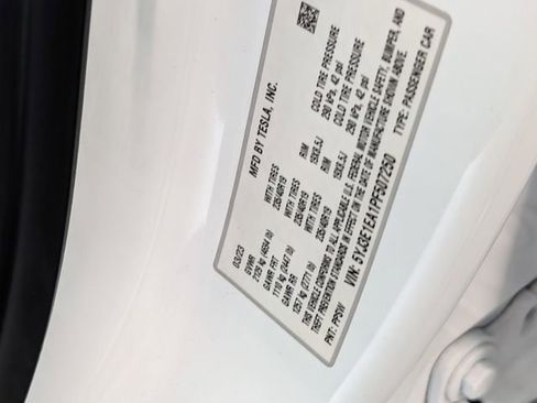 Used 2023 Tesla Model 3 Standard Range RWD image 17