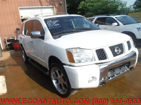Used 2004 Nissan Armada SE Off-Road w/ (SR1) Sunroof Pkg (SE OR) image 3