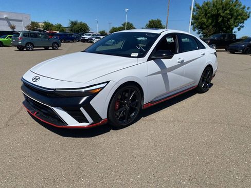 Used 2025 Hyundai Elantra N FWD image 1