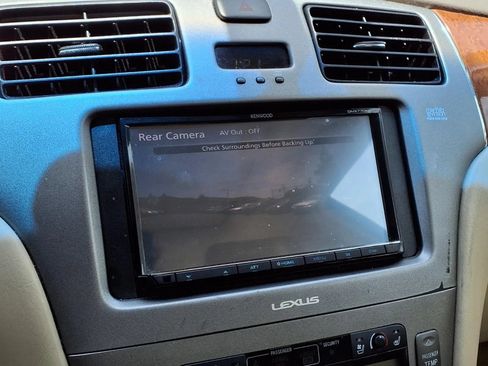 Used 2005 Lexus ES 330 FWD image 9