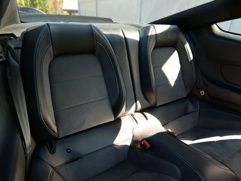 Used 2020 Ford Mustang Shelby GT350 w/ Technology Package image 44