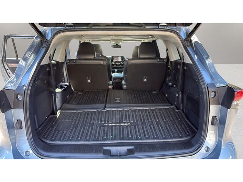 Used 2021 Toyota Highlander Limited AWD/4WD image 20