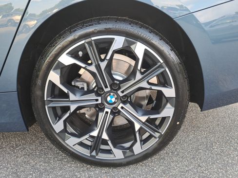 New 2026 BMW 330i xDrive Sedan w/ Premium Package AWD/4WD image 34