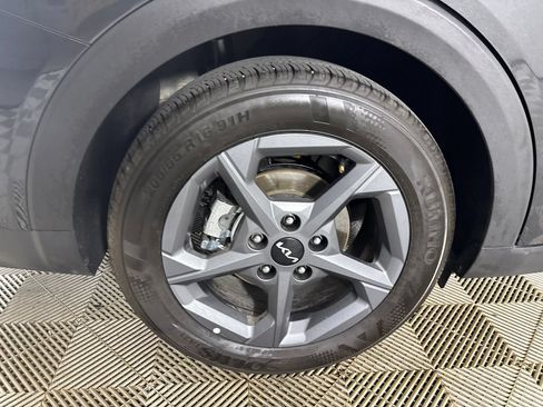 Used 2025 Kia K4 FWD image 29