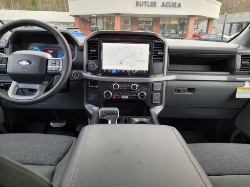 New 2025 Ford F150 Lightning XLT image 12