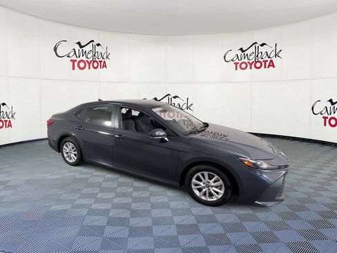 Used 2025 Toyota Camry LE w/ Convenience Package FWD image 2
