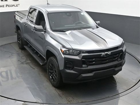 New 2026 Chevrolet Colorado W/T image 25