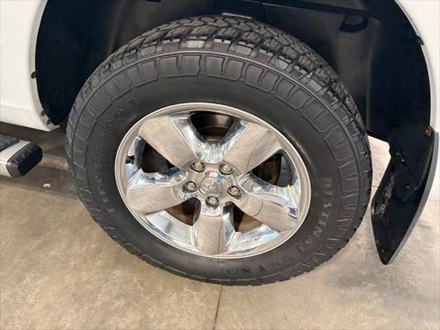 Certified 2017 RAM 1500 Big Horn AWD/4WD image 31