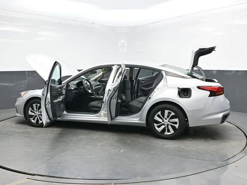 Used 2021 Nissan Altima 2.5 S image 41