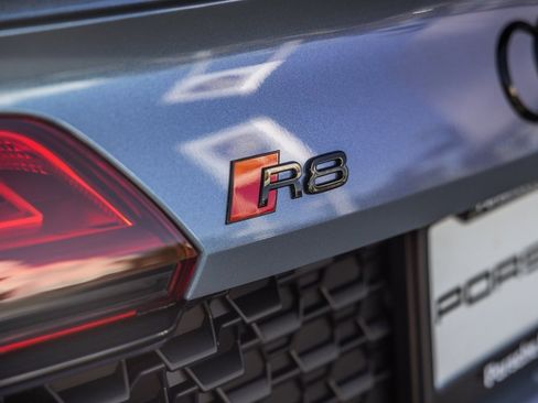 Used 2023 Audi R8 V10 performance image 29