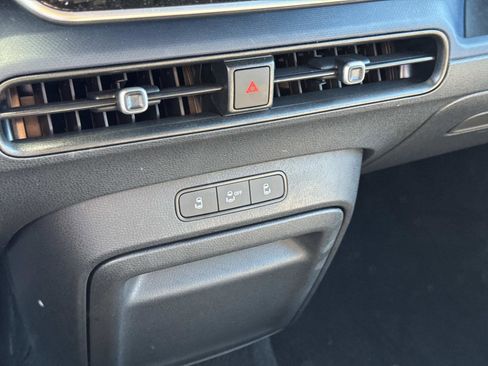 Used 2025 Volkswagen ID. Buzz Pro S image 23