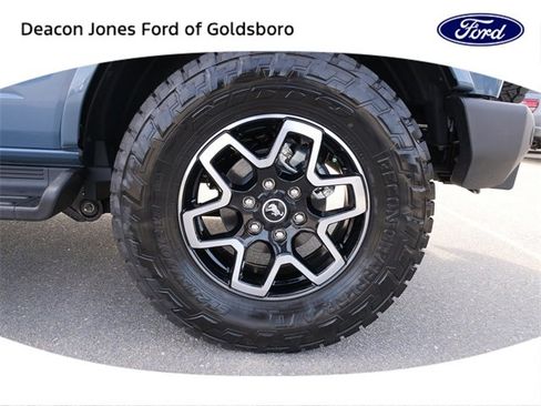 Certified 2025 Ford Bronco Outer Banks image 12