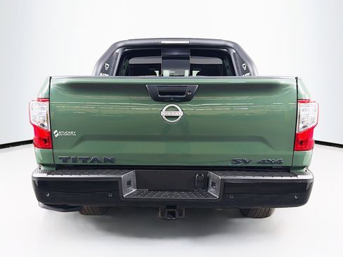 Used 2024 Nissan Titan SV w/ SV Bronze Edition Package image 7
