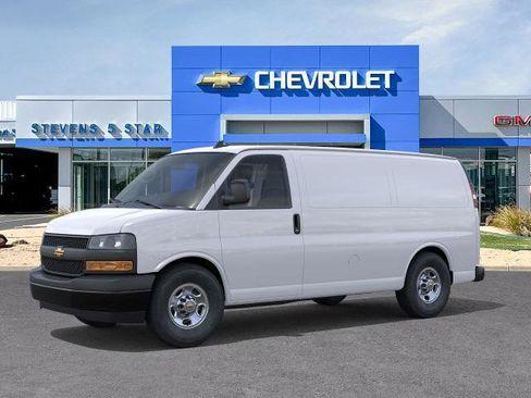 New 2025 Chevrolet Express 2500 Regular Wheelbase w/ Driver Convenience Package image 26