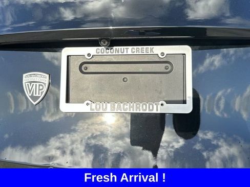 Used 2022 Tesla Model Y Performance image 15