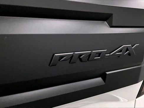 New 2025 Nissan Frontier PRO-4X image 19