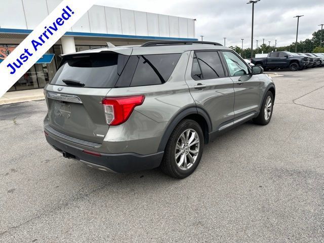 Used 2020 Ford Explorer XLT w/ Equipment Group 202A RWD image 3