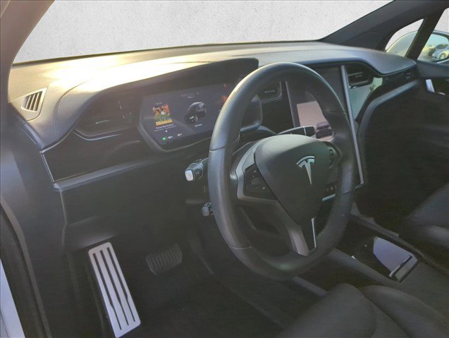 Used 2018 Tesla Model X 75D AWD/4WD image 15
