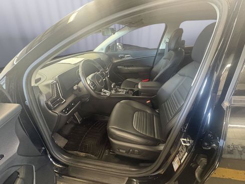 Used 2023 Kia Sportage SX FWD image 24
