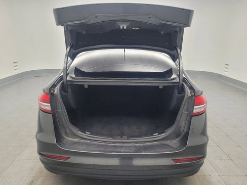 Used 2019 Ford Fusion S FWD image 29