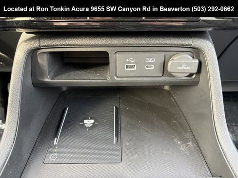 Used 2025 Honda Pilot Black Edition image 24