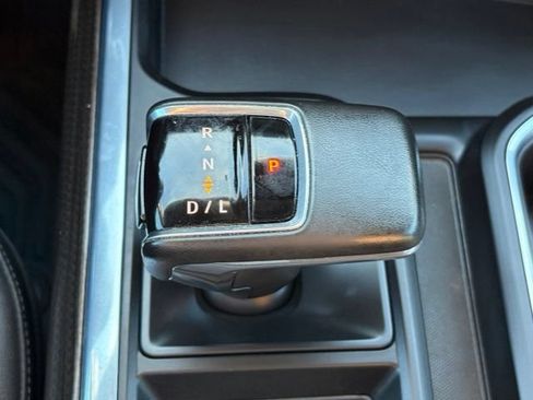 Used 2024 Chevrolet Silverado 1500 LT Trail Boss w/ LT Trail Boss Premium Package AWD/4WD image 24