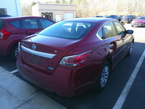 Used 2013 Nissan Altima 2.5 S image 7
