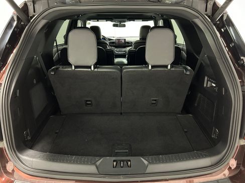 Used 2020 Ford Explorer Limited w/ Class III Trailer Tow Package AWD/4WD image 35