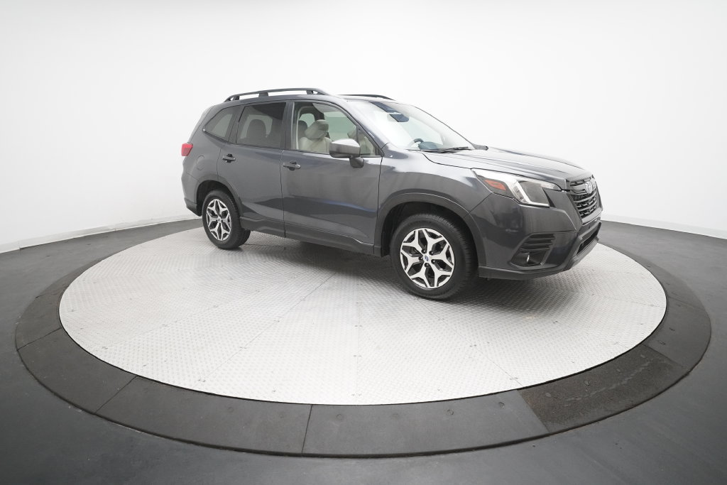 Certified 2024 Subaru Forester Premium AWD/4WD image 37
