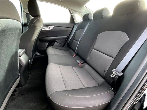 Used 2024 Kia Forte LX image 22