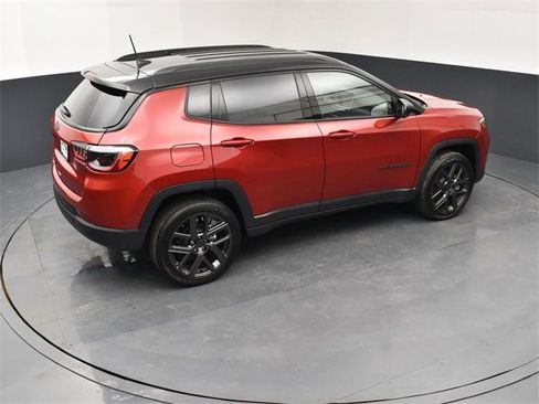 New 2026 Jeep Compass Limited image 18