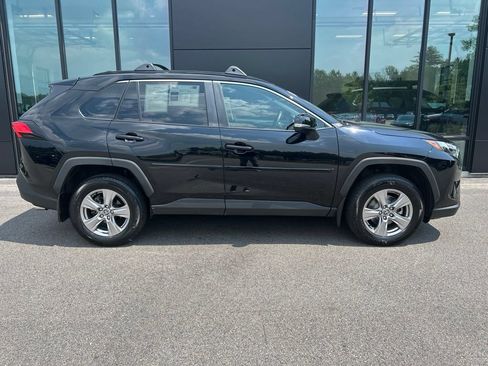 Used 2023 Toyota RAV4 XLE w/ Convenience Package AWD/4WD image 3