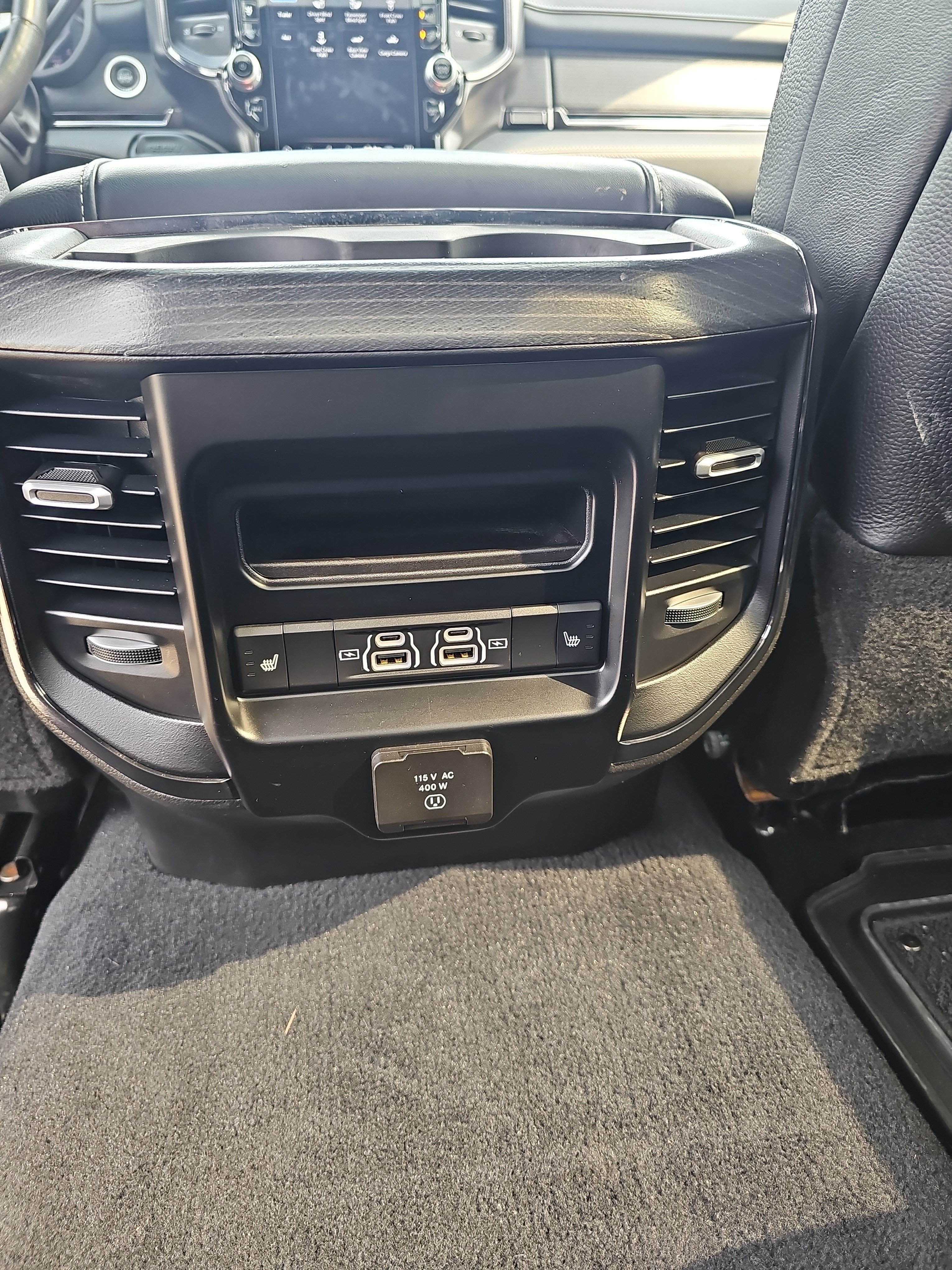 Used 2024 RAM 2500 Limited AWD/4WD image 19