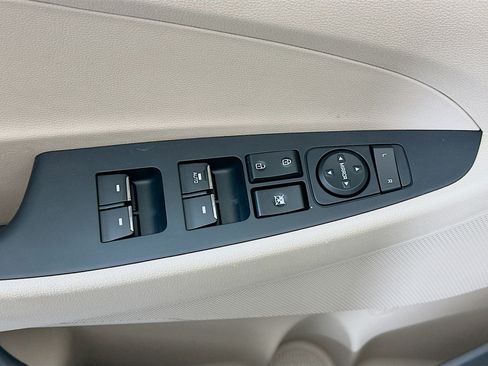 Used 2016 Hyundai Tucson Limited FWD image 15