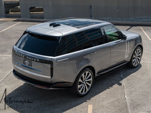 Used 2025 Land Rover Range Rover Autobiography AWD/4WD image 19