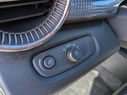 New 2026 Chevrolet Trax ACTIV image 18