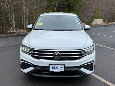 Used 2024 Volkswagen Tiguan S image 8