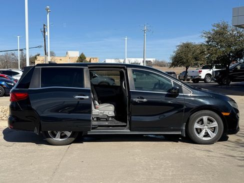 Used 2018 Honda Odyssey EX-L image 10