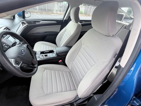 Used 2018 Ford Fusion S FWD image 8
