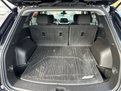 Used 2023 Chevrolet Blazer LT w/ Driver Confidence Package image 25