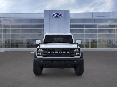 New 2026 Ford Bronco Outer Banks w/ Sasquatch Package image 6