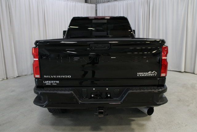 Used 2025 Chevrolet Silverado 2500 High Country AWD/4WD image 30