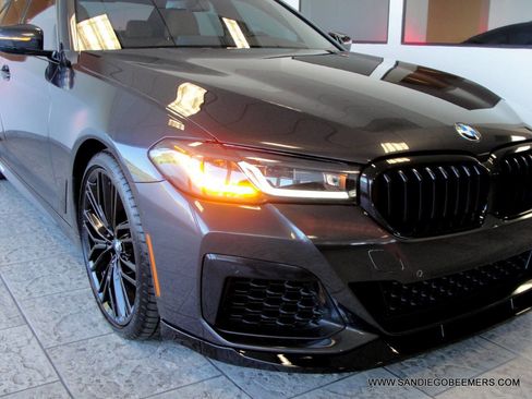 Used 2023 BMW 540i w/ M Sport Package image 56