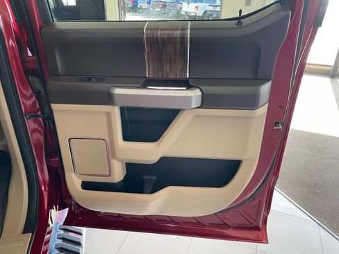 Used 2019 Ford F150 Lariat w/ Equipment Group 501A Mid image 25